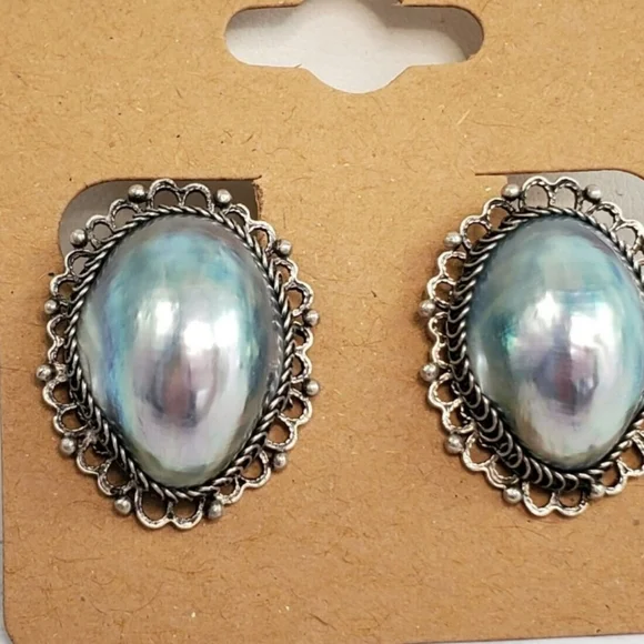 Antique sterling blue osmena nautilus shell earrings - Picture 3 of 5